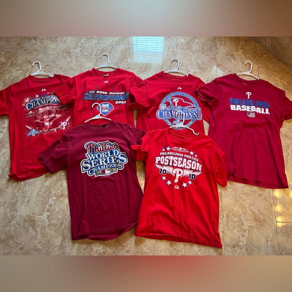 Philadelphia Phillies T-shirt Memorabilia Lot